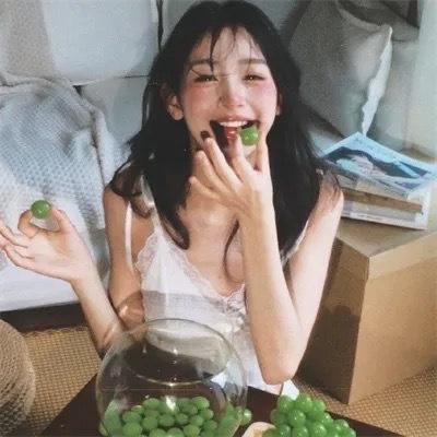 流浪汉与小灵精